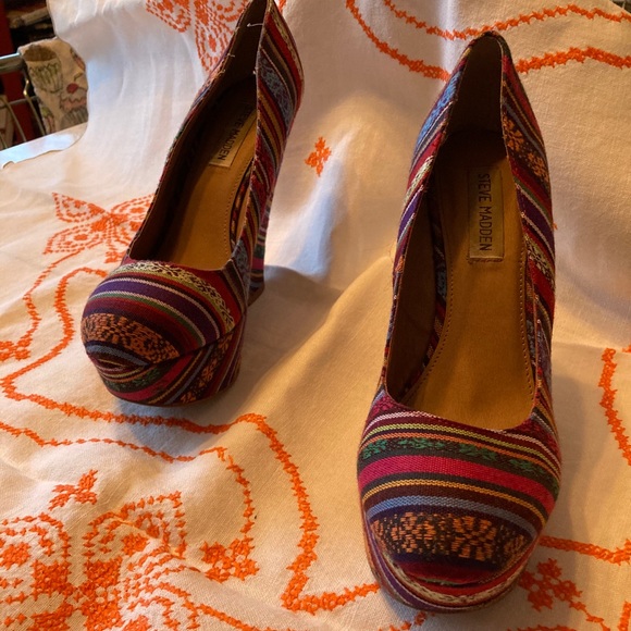 Steve Madden Pammyy Multicolor Nordic Platform - Picture 5 of 9